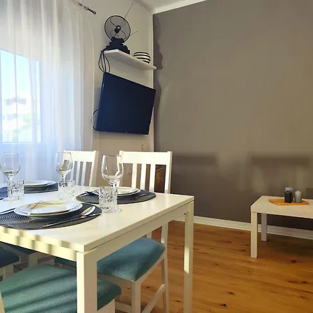 Karmela - Private Parking Apartamento *