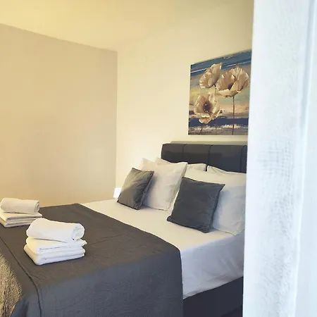 Apartamento Karmela - Private Parking Zadar